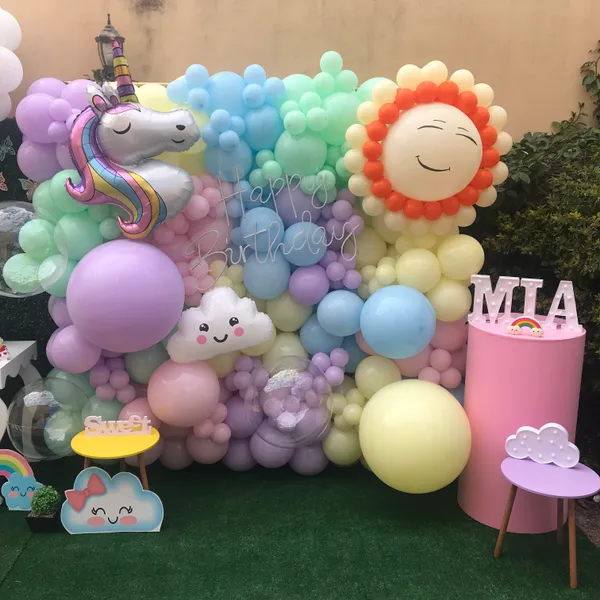 Pared decorada de Hip Hip Balloons