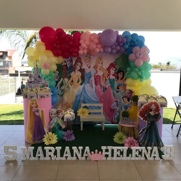 Portería decorada de Hip Hip Balloons